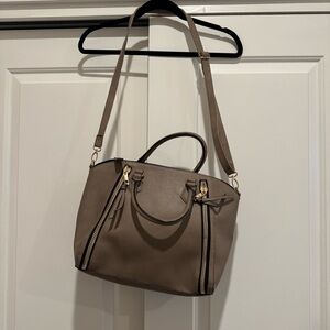 Atmosphere large shoulder handbag